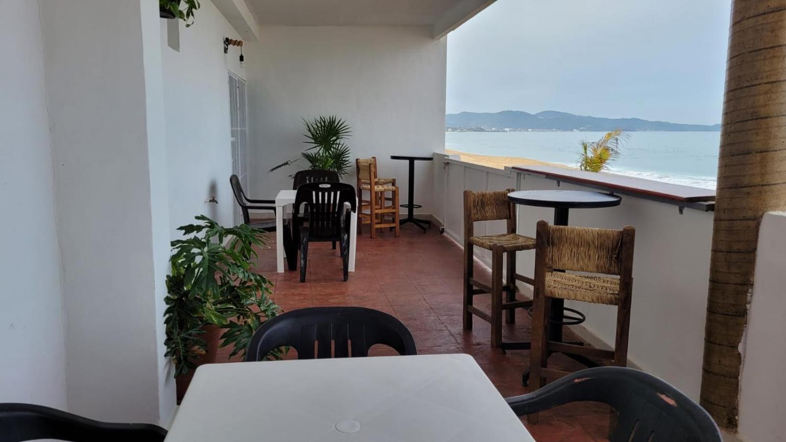 La Pucca Hotel Boutique Resort Пеньита-де-Хальтемба Экстерьер фото