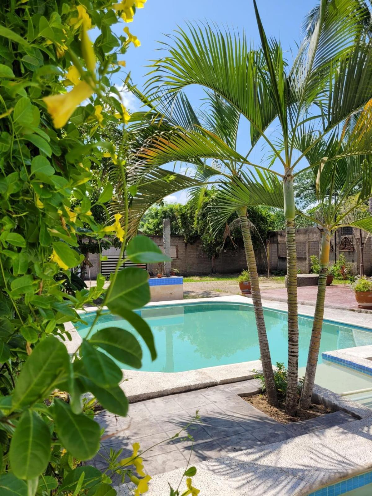 La Pucca Hotel Boutique Resort Пеньита-де-Хальтемба Экстерьер фото
