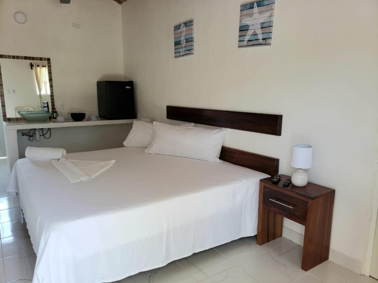 La Pucca Hotel Boutique Resort Пеньита-де-Хальтемба Экстерьер фото