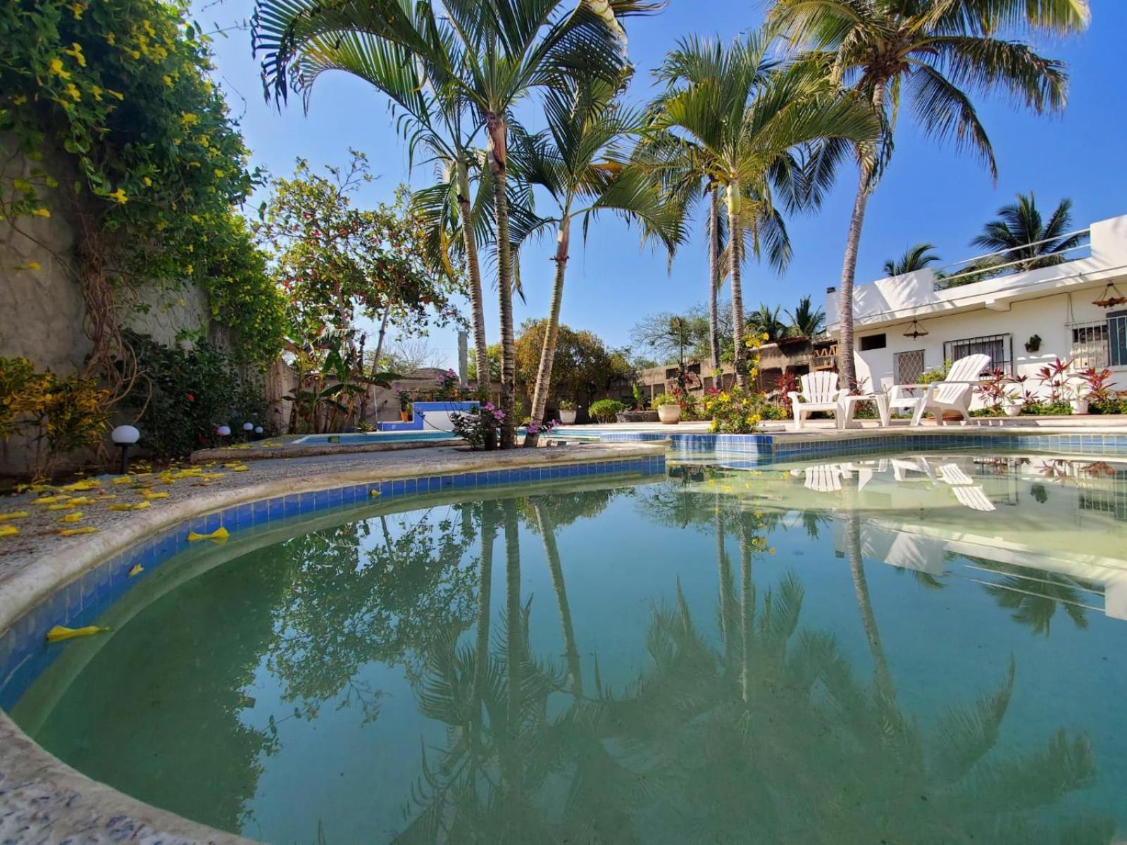 La Pucca Hotel Boutique Resort Пеньита-де-Хальтемба Экстерьер фото